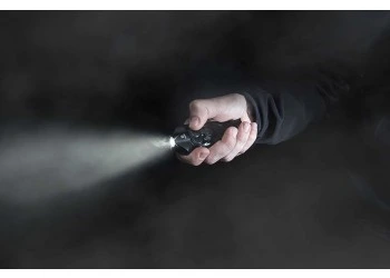 SureFire STILETTO Multi-Output Rechargeable Pocket LED Flashlight - Image 3