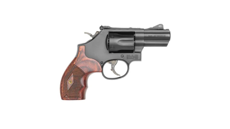S&W Model 19 Carry Comp Performance Center Handgun .357 mag/.38 Spl +P 6rd Capacity 2.5" Ported Barrel Custom Grip